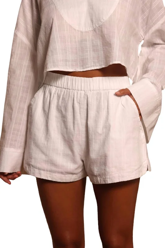 Luxurious fabrics and modern designs for women   Paula Pull On Short In Bright White