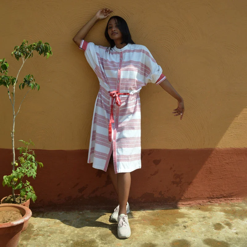 Iconic women’s outfits that never go out of style   Cotton Kimono Dress | Red & White