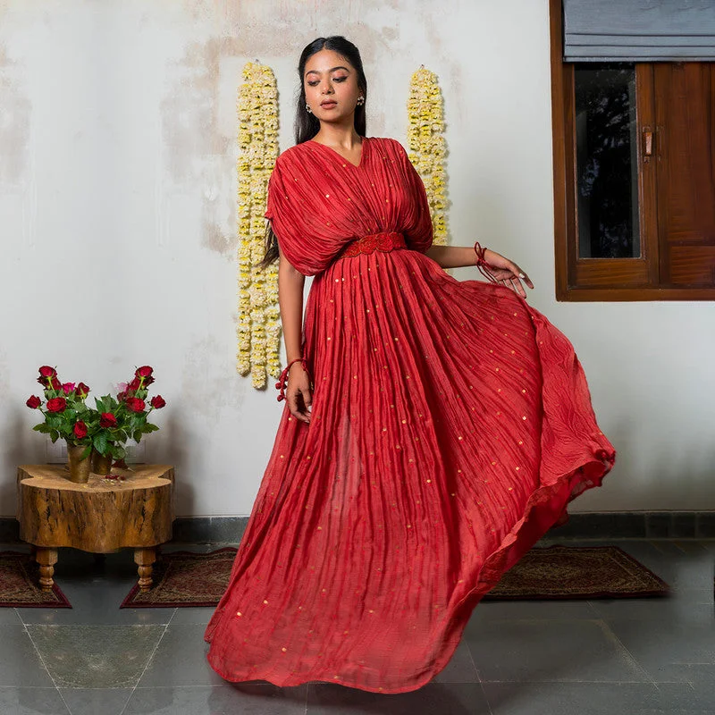 Fashionable women’s clothing that makes you shine Chanderi Silk Dress | Embroidered Belt | Red Fashionable women’s clothing that makes you shine Chanderi Silk Dress | Embroidered Belt | Red
